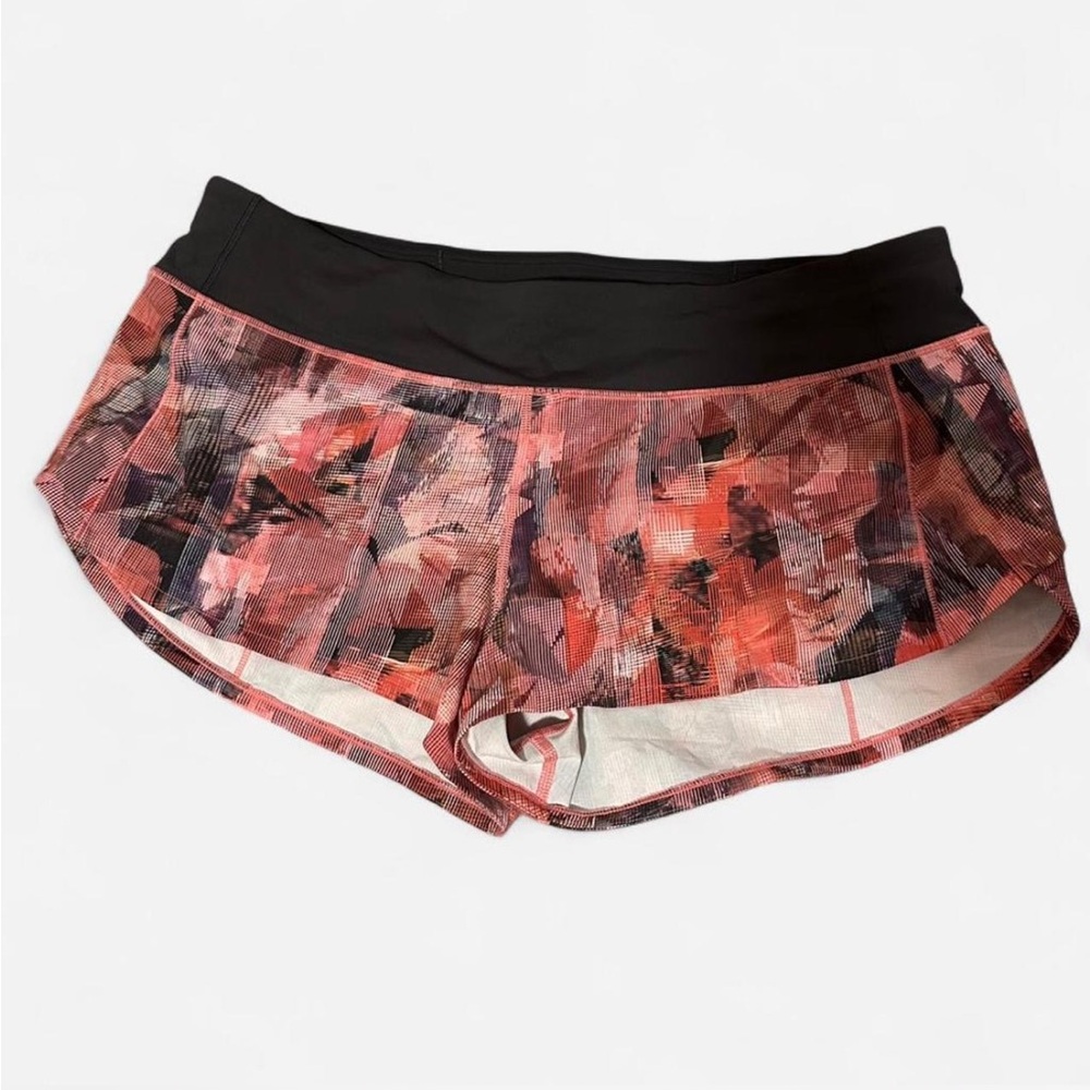 size 12 lululemon speed up low rise lined shorts